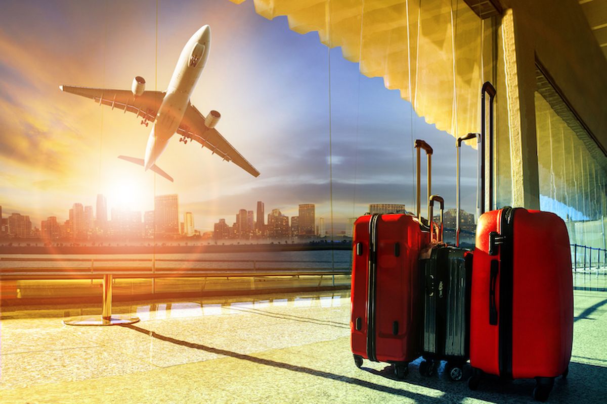Ilustrasi koper penumpang yang ingin keluar negeri