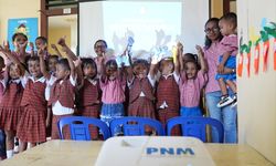 Dukung Pendidikan, PNM Salurkan Beasiswa kepada 2.800 Anak Nasabah Mekaar