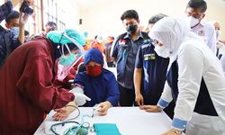 Kendalikan Penularan Covid-19 Klaster Pekerja, Kemenaker Kembali Gelar Program Vaksinasi Buruh