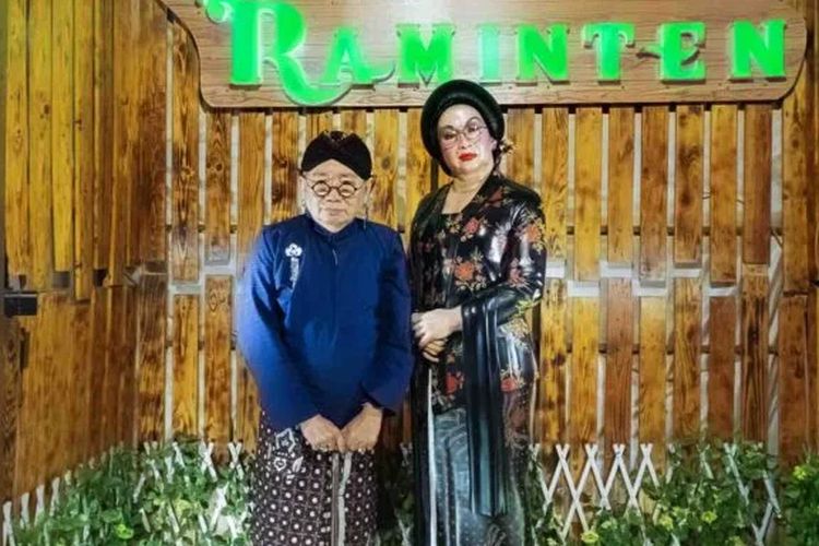 Pemilik House of Raminten Jogja, Hamzah Sulaiman meninggal dunia.