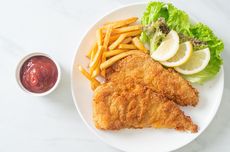 Resep Steak Ayam Crispy ala Rumahan Lengkap dengan Sausnya