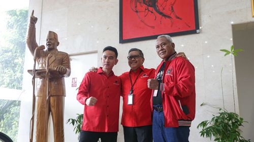 Minta Pengembalian KTA Gibran Tak Perlu Drama, PDI-P: Kalau Berani Pindah, Kok Repot Urusan Begitu