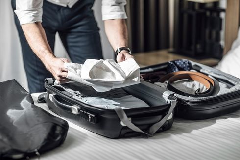 8 Tips Mudah Atasi Overpacking Saat Berpergian 