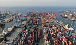Arus Logistik Jelang Lebaran Meningkat, Pelindo Antisipasi Kepadatan di Pelabuhan