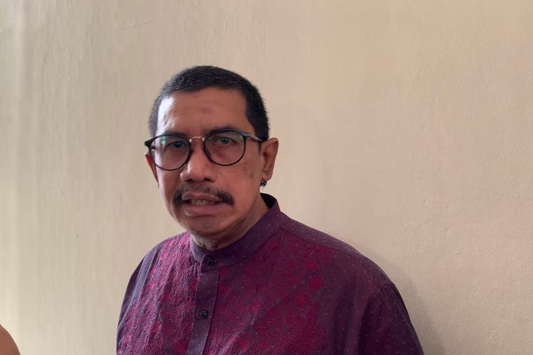Kuasa hukum Nikita Mirzani, Fahmi Bachmid saat ditemui di RS Premier Bintaro, Tangerang Selatan, Jumat (23/12/2022).