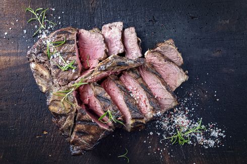 Mengapa Steak dari Dry Aged Beef Harganya Mahal?