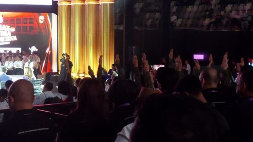 Prabowo Pidato, Suporter Ganjar-Mahfud Acungkan 3 Jari Ala "Hunger Games"