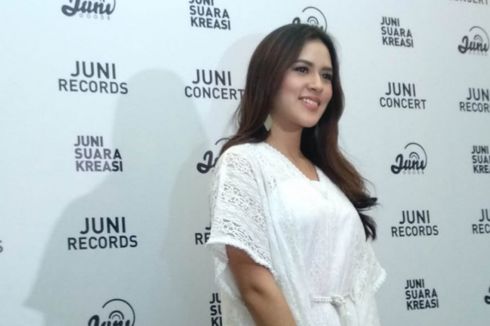 Ibunda Raisa Menangis Saat Dengar 