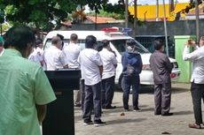 Nakes RSUD Kardinah Meninggal karena Covid-19, Puluhan Perawat Beri Penghormatan Terakhir