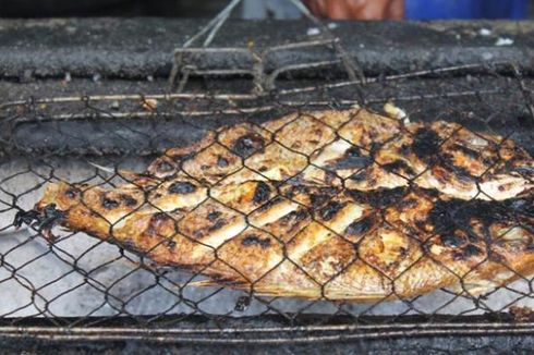 Tips Memilih Ikan Segar untuk Dibakar di Pantai Anyer