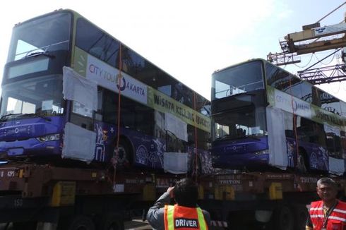 Warga Jakarta Tak Sabar Nikmati Bus Tingkat Wisata