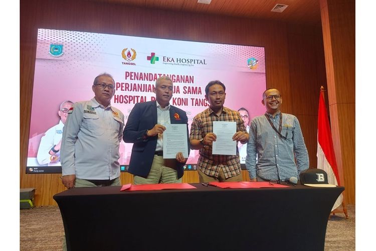 Penandatanganan MoU antara Eka Hospital BSD dengan Koni Kota Tangsel.