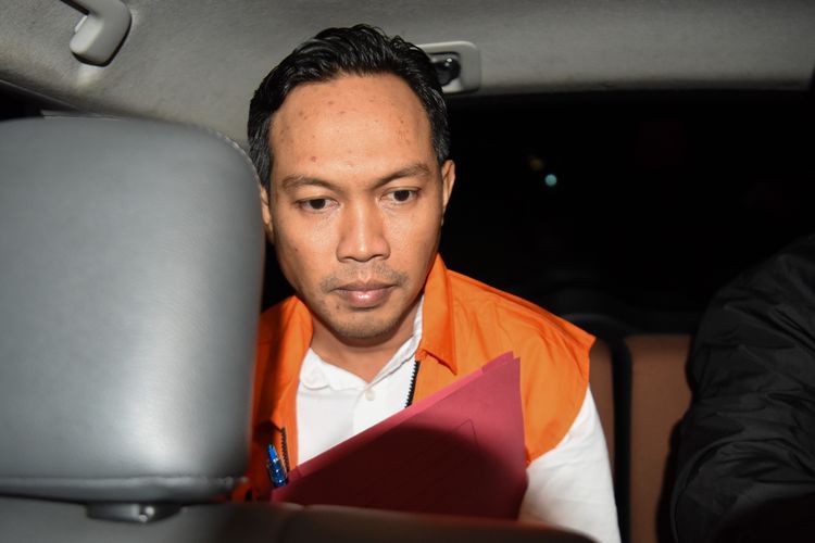 KPK Periksa 2 Kepala Dinas Cilacap Sebagai Saksi Kasus Bupati Syamsul Auliya