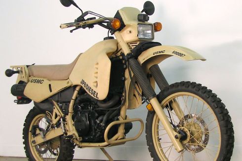 HDT M1030M1, Motor Trail Mesin Diesel Berbasis Kawasaki KLR 650