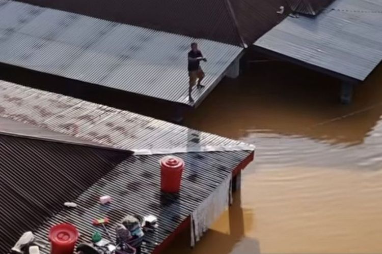 Sungai Batang Tembesi Meluap, 2 Kabupaten di Jambi Dilanda Banjir Besar