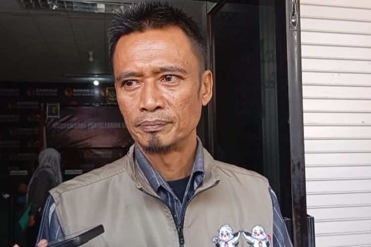 PILKADA: Komisi Pemilihan Umum (KPU) Kota Palopo, Sulawesi Selatan, resmi menetapkan empat pasangan calon pada pemilihan kepala daerah (Pilkada) Kota Palopo 2024. 