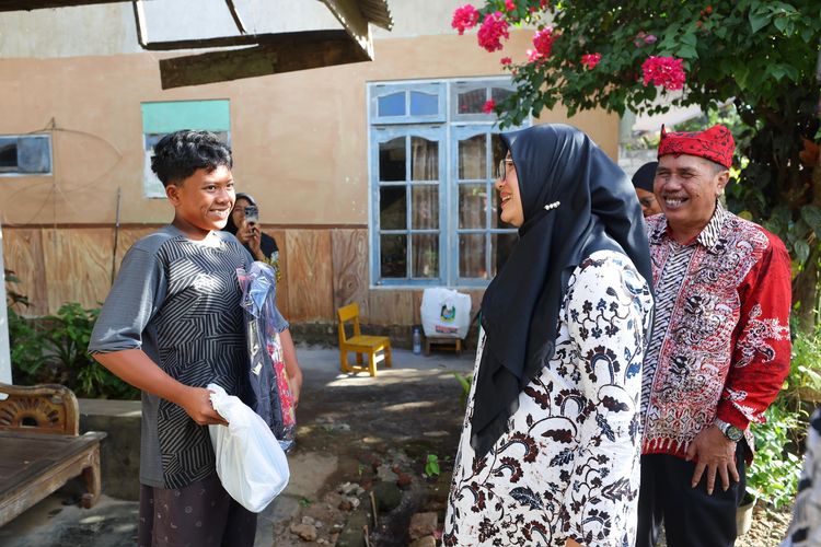 Sepeda Rusak Wafi dan Mimpi Anak Putus Sekolah Banyuwangi yang Ingin Jadi TNI