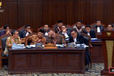 Momen Ketua KPU Tepok Jidat di Sidang MK, Lupa Status Termohon Bukan Terlapor