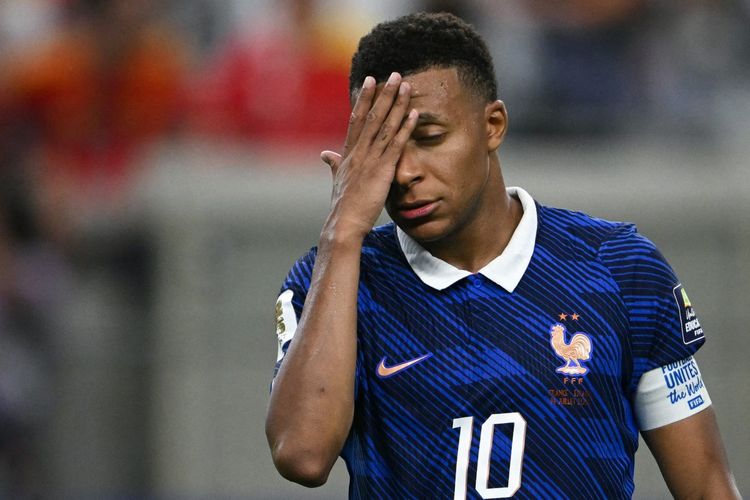 Penyerang timnas Perancis, Kylian Mbappe, bereaksi pada laga semifinal Piala Dunia 2026 antara Prancis dan Spanyol di Stadion Dallas di Arlington pada 14 Juli 2026.