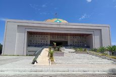 Menyelami Makna Corak Dinding Depan Pintu Masuk Utama Islamic Center Tangsel