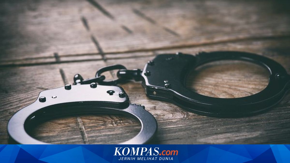 Pria Ngaku Paspampres dan Ancam Ledakkan Minimarket di Semarang, Polisi Sebut Pelaku ODGJ ~RK

Baca di sini: