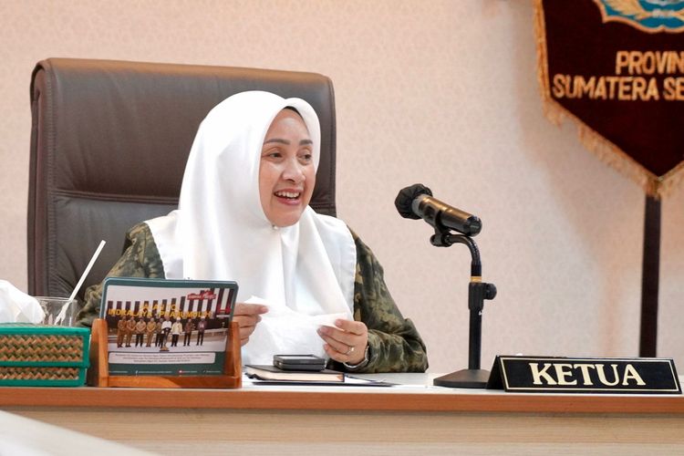 Penjabat (Pj) Ketua TP PKK Provinsi Sumatera Selatan (Sumsel) AP Widyaningtyas di kantor Sekretariat TP PKK Sumsel, Palembang, Sumsel, Senin (26/2/2024).
