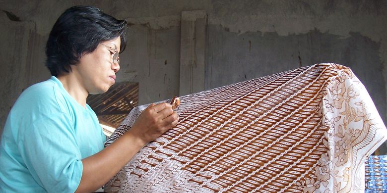  Ilustrasi: pembuatan batik Garut  