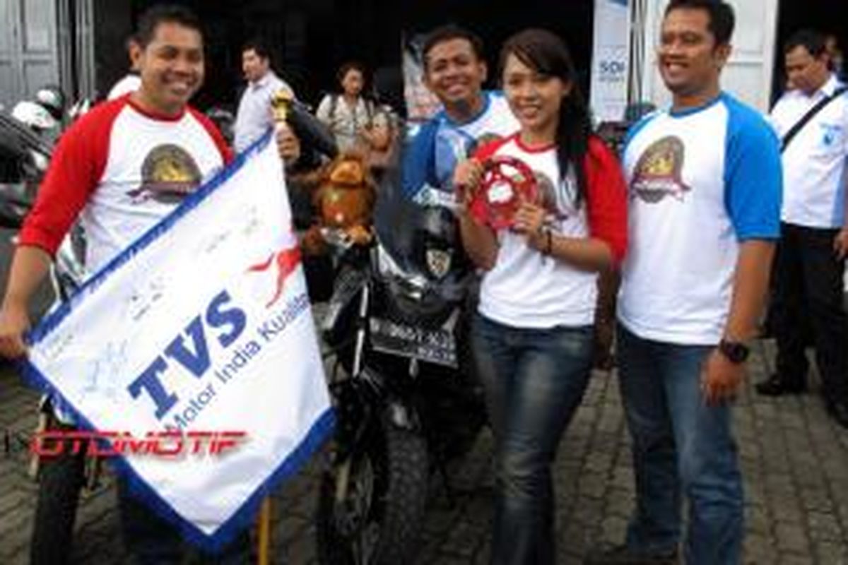 4 biker akan melakukan petualangan dan dokumentasi dalam Round The Borneo.