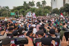 Massa Aksi PA 212 dan Aparat Saling Dorong, Polisi: Biasa, Cari Keringat...