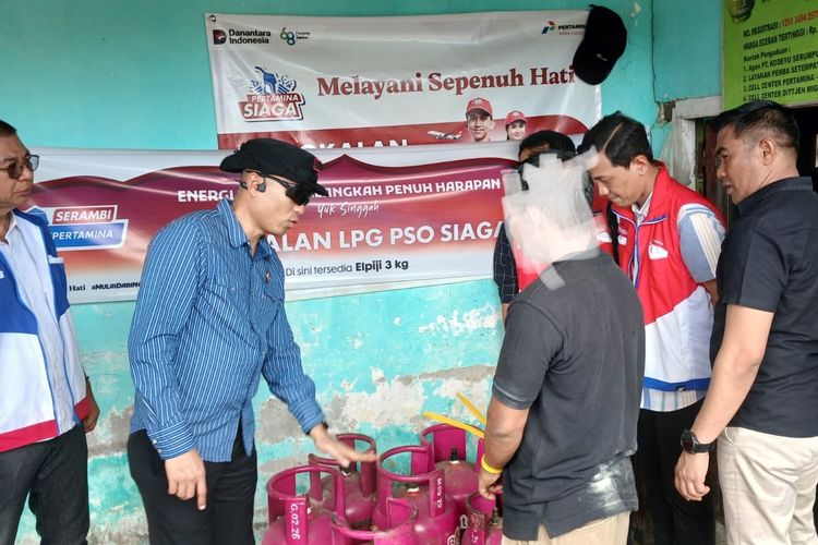 Polda Sumbar Bongkar Gudang Pengoplosan Elpiji di Padang, Ratusan Tabung Gas Disita