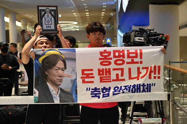 Presiden Lee Salahkan KFA Usai Timnas Korea Selatan Gagal di Piala Dunia, Suporter Cemooh Pelatih