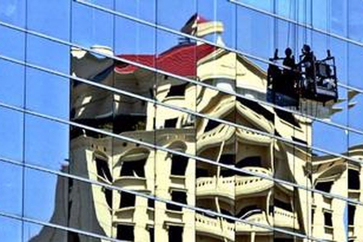 Langkanya pasokan perkantoran pada 2013 nanti itu karena pengembang salah mengantisipasi krisis global yang terjadi pada 2008 lalu.