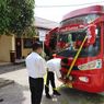 Polisi Tangkap Warga di Aceh yang Timbun Solar Pakai Bus Angkutan Umum Modifikasi