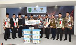 Galang Dana dari Masyarakat dan ASN Riau, Plt Gubernur Edy Serahkan Donasi Rp 5,641 Miliar untuk Palestina