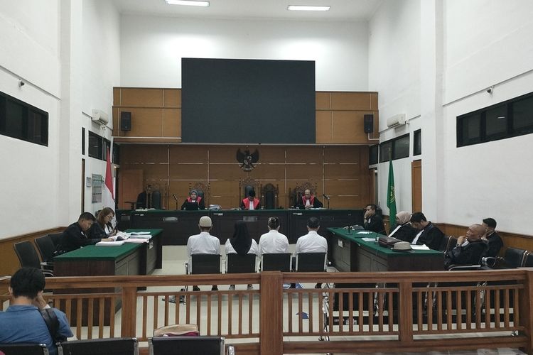 Eks Plt Dirut Angkasa Pura Kargo Dituntut 2 Tahun Penjara dalam Kasus Korupsi Proyek PLTU Ampana