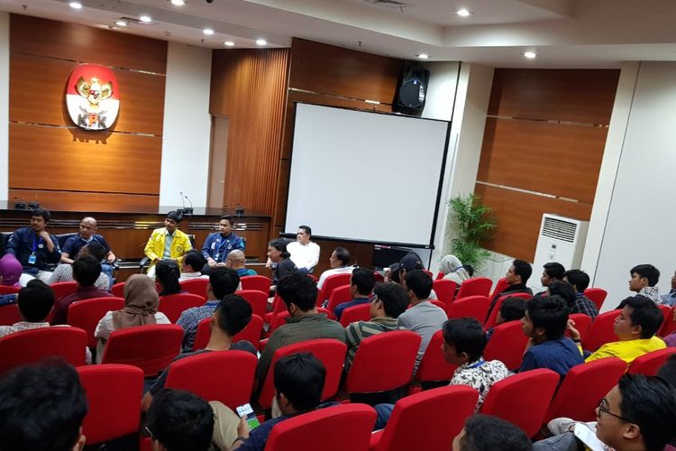 Suasana pertemuan mahasiswa dengan aktivis antikorupsi di Gedung Merah Putih KPK pada 11-12 September lalu yang dinarasikan sebagai rapat bersama mahasiswa dan KPK sebelum aksi demonstrasi pada Selasa (24/9/2019).