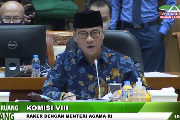 Komisi VIII DPR menggelar rapat dengar pendapat bersama Menteri Agama Fachrul Razi dan Kepala Badan Pelaksana Badan Pengelola Keuangan Haji (BPKH) Anggito Abimanyu di kompleks parlemen, Senayan, Jakarta, Selasa (7/7/2020)