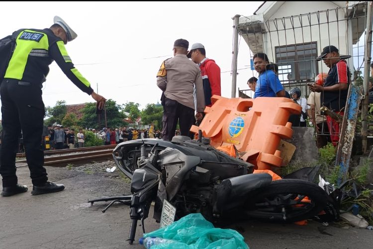 Daop 7 Madiun Lakukan Penyelidikan Penyebab Tabrakan KA Malioboro Ekspres dengan 7 Motor