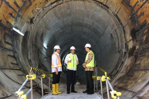 Jokowi Minta Ahok Tak Pusingkan Pendanaan Pembangunan MRT