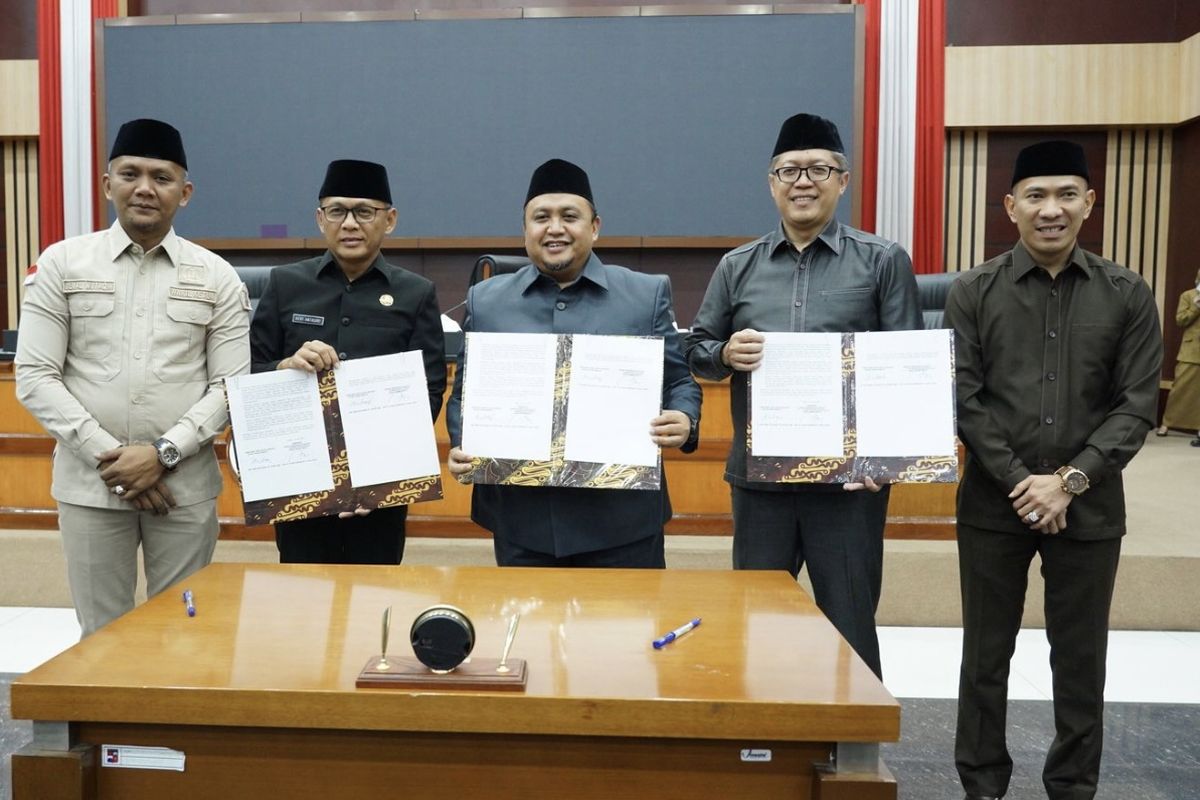 DPRD Sahkan Raperda RPJPD Kota Bogor 2025-2045
