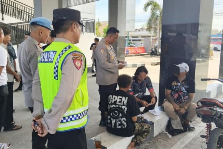 Palak Sopir Bus di Terminal Cilacap Jateng, 2 Preman Ditangkap