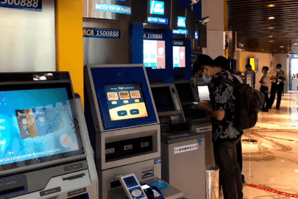 Cara setor tunai BCA, BRI dan BNI di ATM tanpa menggunakan kartu debit dengan mudah. 