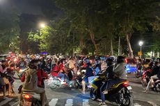 Nobar Timnas Indonesia di Balai Kota Surabaya, Sejumlah Ruas Jalan Macet Total