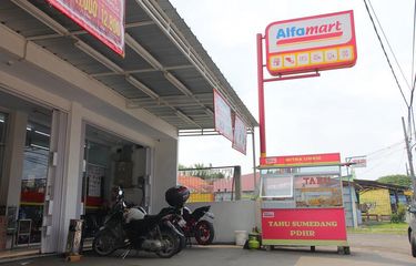 Cara Sewa Teras Alfamart untuk Usaha, Catat Syarat dan Biayanya ...