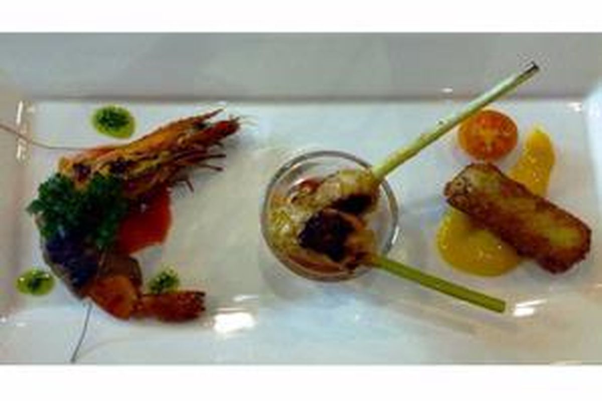 Salah satu menu Munchies Platter: Hometown Glory, yang terdiri atas udang, sate ayam, dan kroket keju.