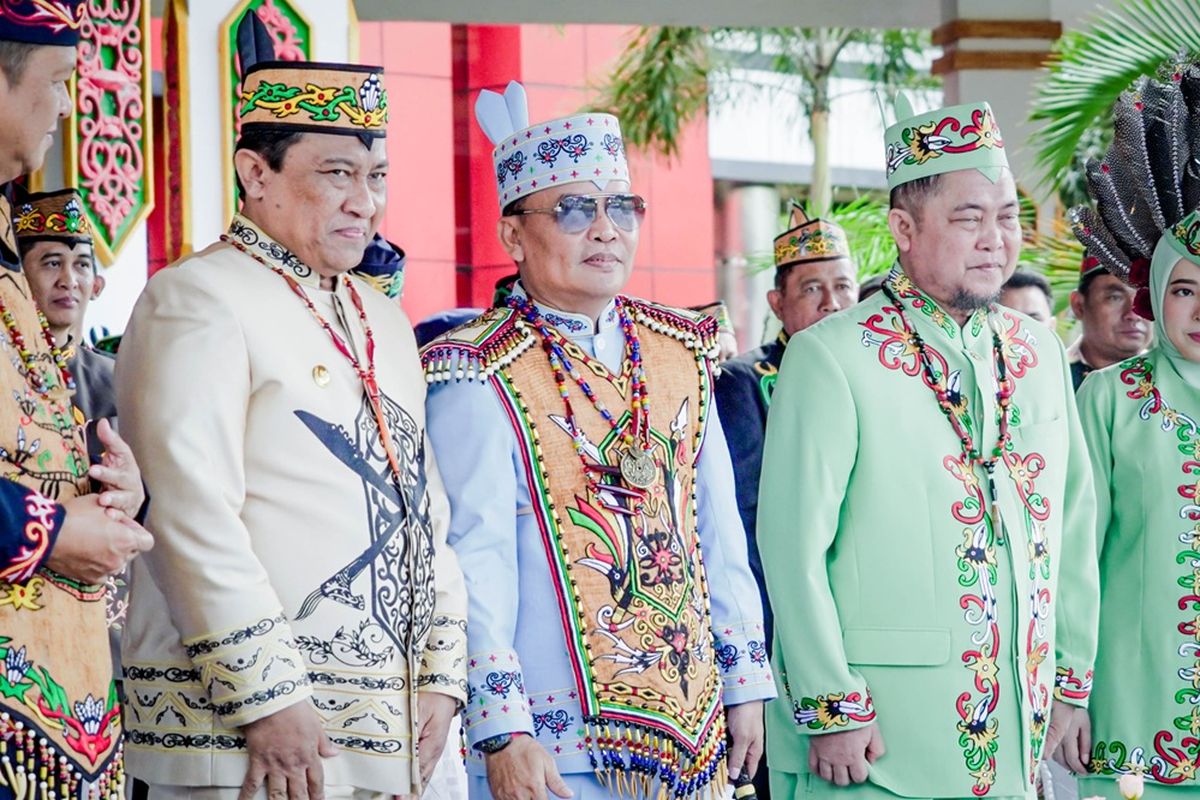 Gubernur dan Wakil Gubernur (Wagub) Kalimantan Tengah (Kalteng), Agustiar Sabran-Edy Pratowo.