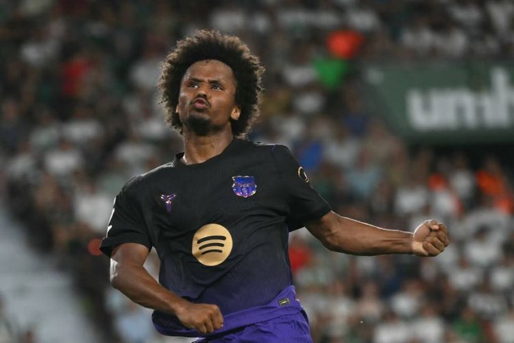 Tampil Impresif di Barcelona, Karim Adeyemi Buat Borussia Dortmund Menyesal?