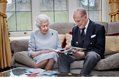 Deretan Cobaan Hidup Ratu Elizabeth II, dari Masalah Pangeran Harry hingga Pangeran Philip Meninggal