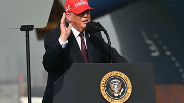 Trump Mendadak Tunda Serang Sektor Listrik Iran, Klaim Teheran Mau Diskusi