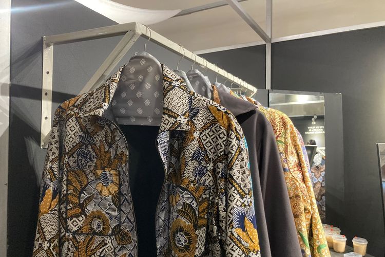 Angkat Wastra Nusantara, Mahavira Gandeng Pembatik 5 Daerah untuk Menswear